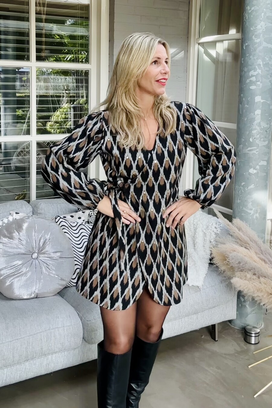 Van €115 naar €39! 🏷️  Bella Boho jurk zwart/bruin - Piti Cuiti